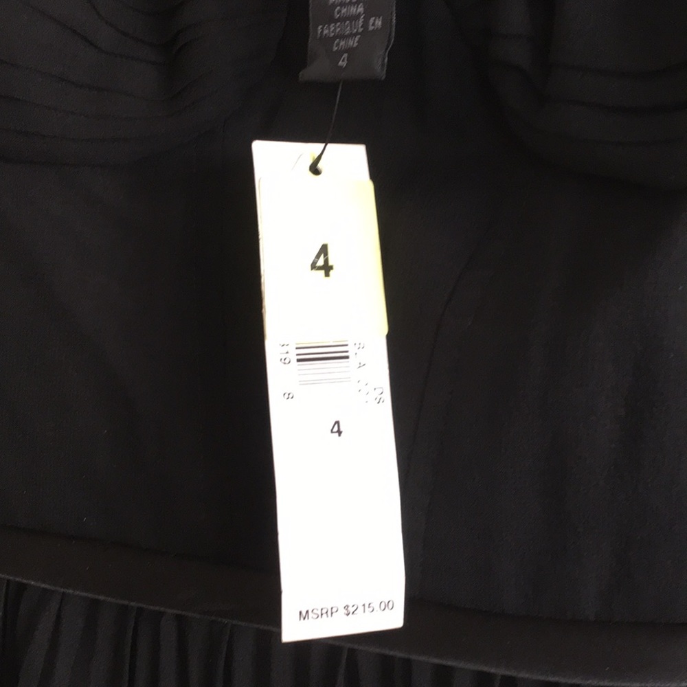 Little Black Dress - Picture 5 of 5